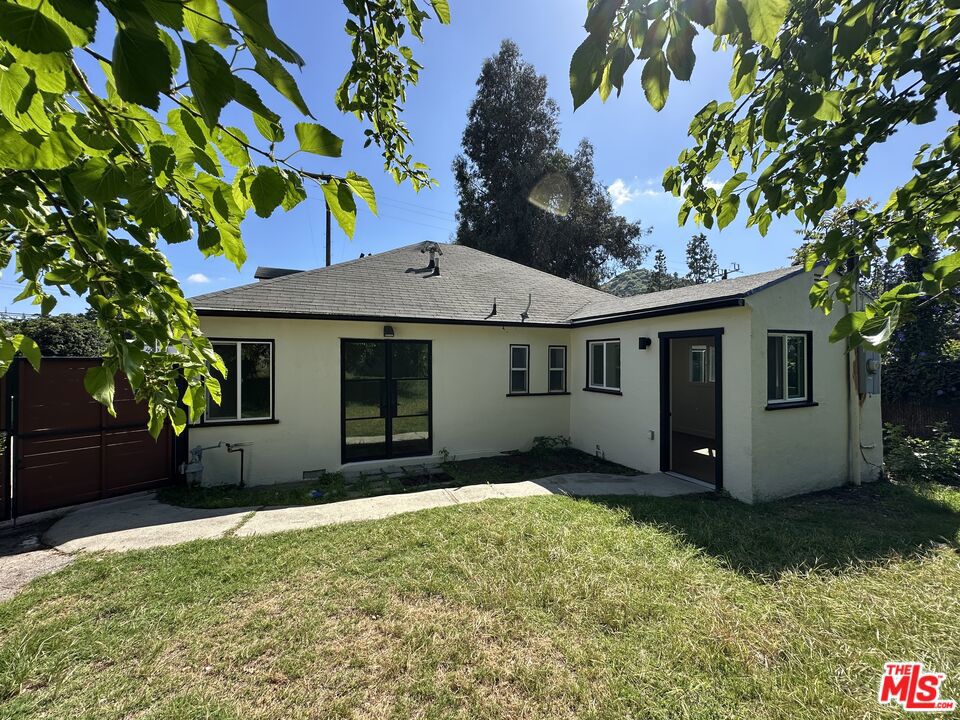 4001 Chevy Chase Drive