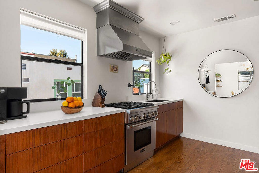 3415 Division Street