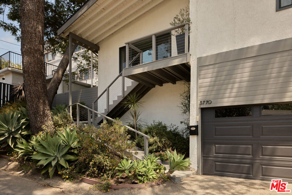 3770 Cazador Street