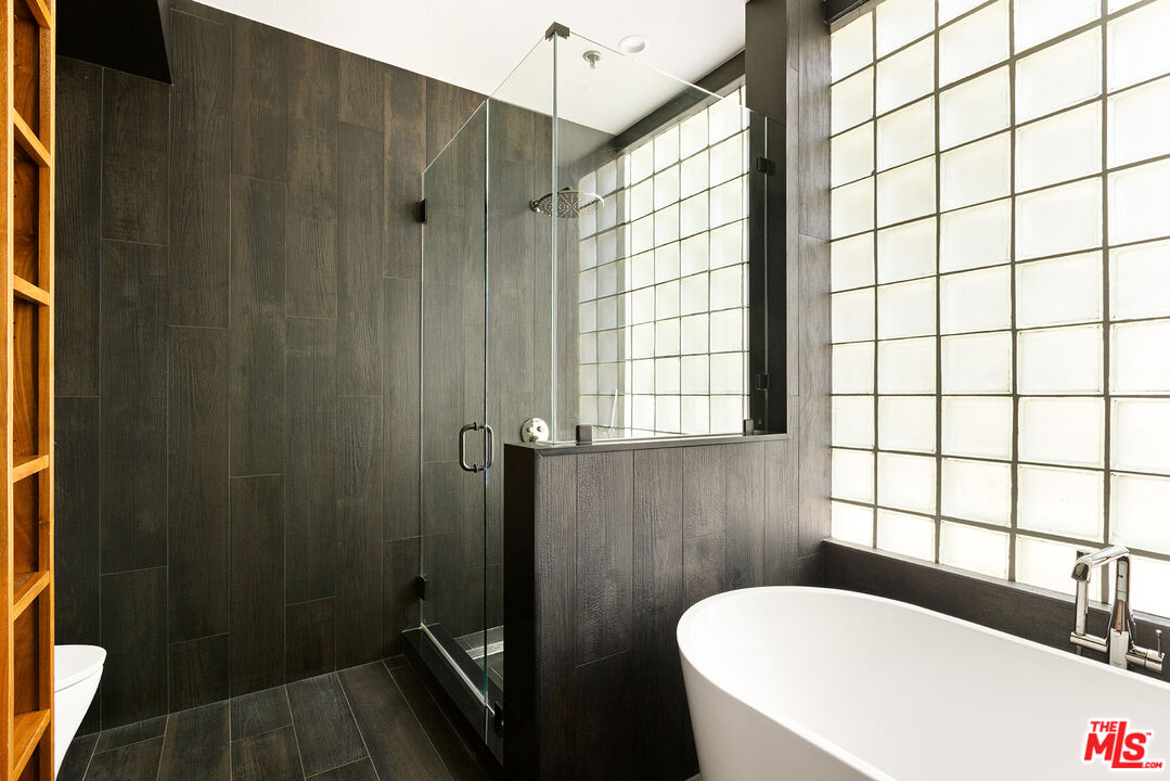 1338 Stanford St Unit: A