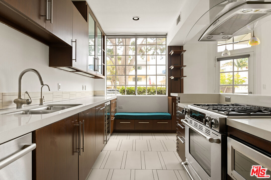 1338 Stanford St Unit: A