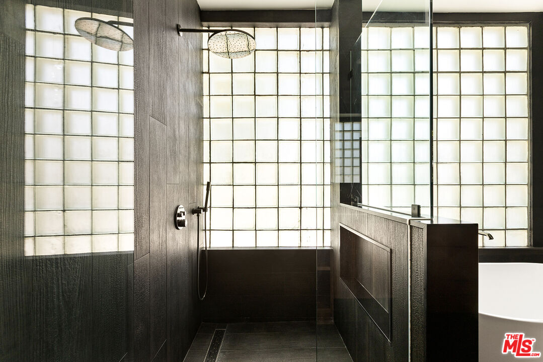 1338 Stanford St Unit: A
