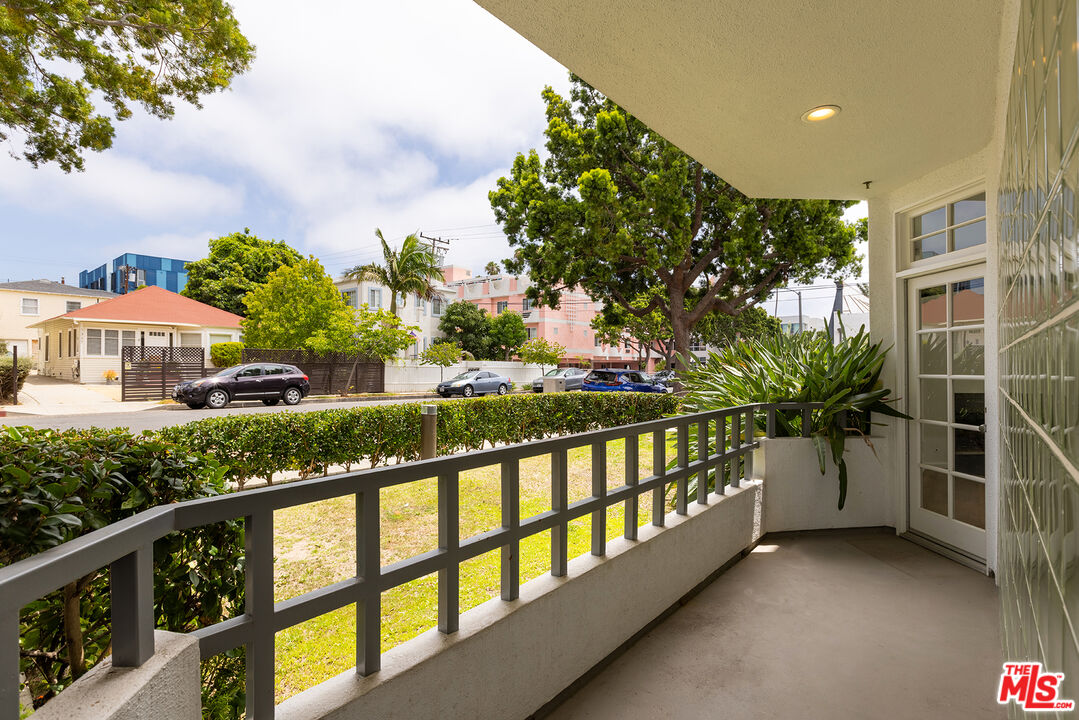 1338 Stanford St Unit: A