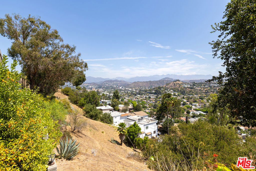 1418 Corona Drive