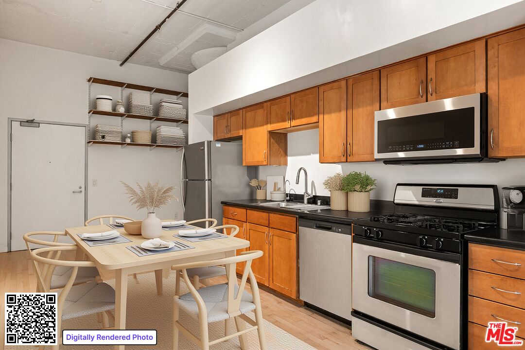 420 S San Pedro St Unit: 327