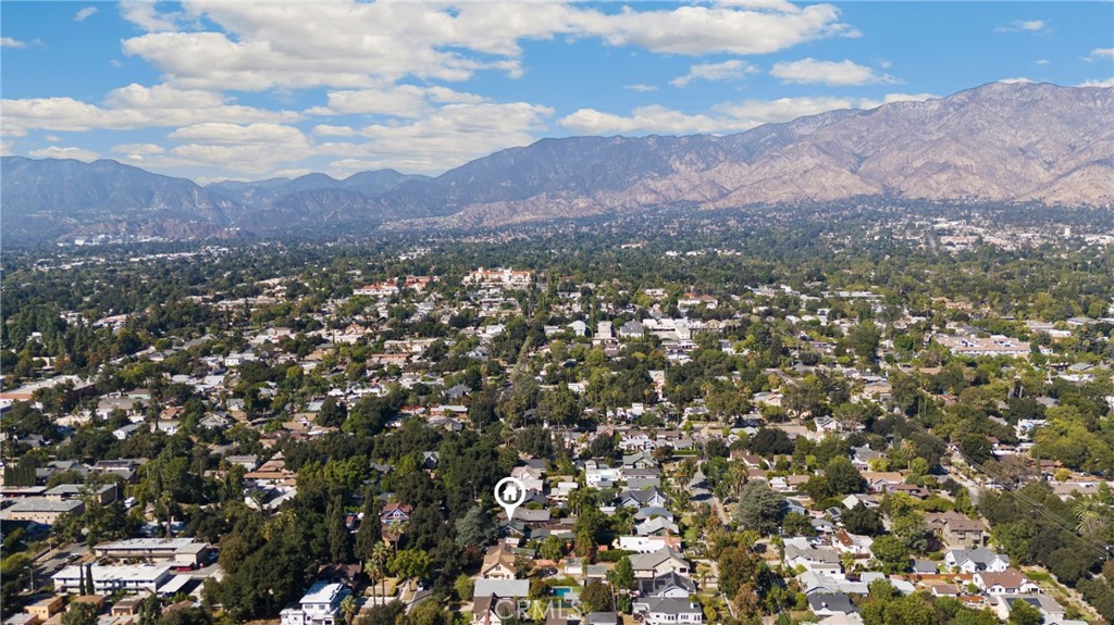 1070 Marengo Avenue N