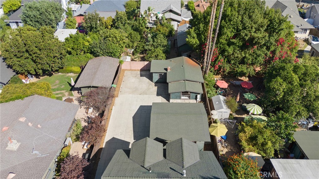 1070 Marengo Avenue N