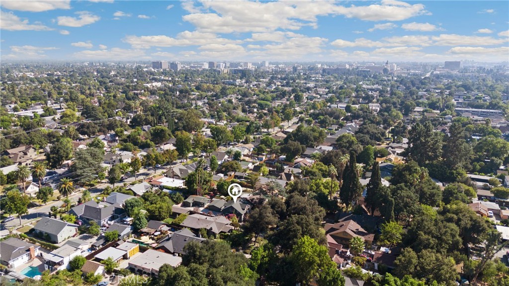 1070 Marengo Avenue N