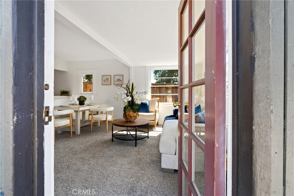 1070 Marengo Avenue N