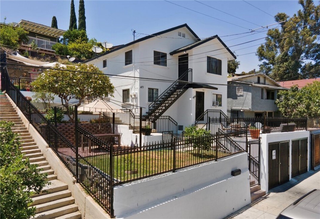 469 S Gage Avenue