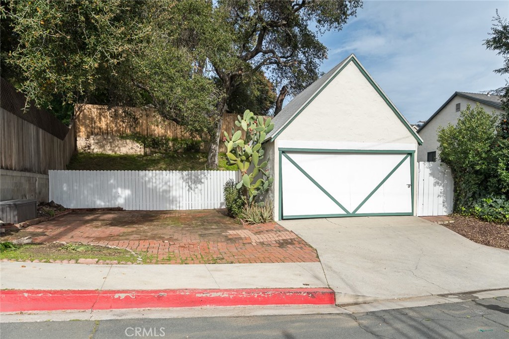 2651 Hollister Terrace