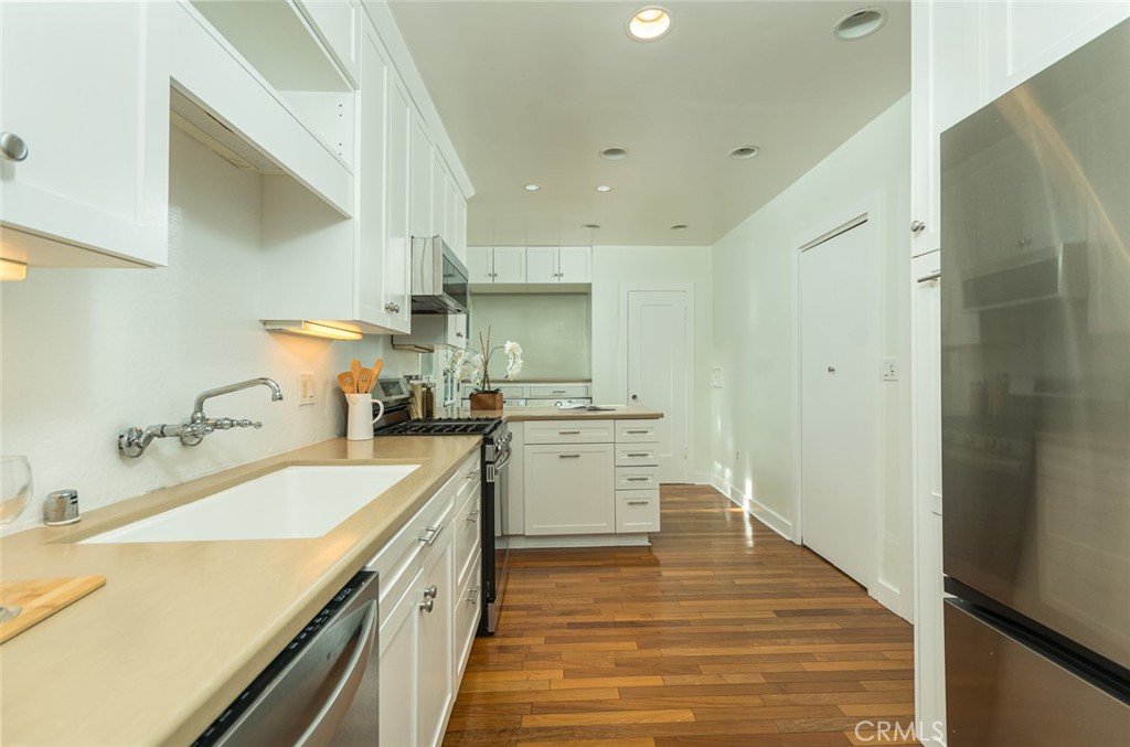 2651 Hollister Terrace