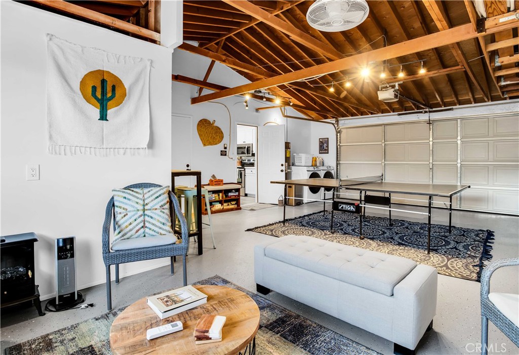 61475 Alta Vista Drive