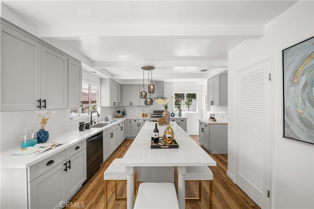 6320 Longmont Avenue