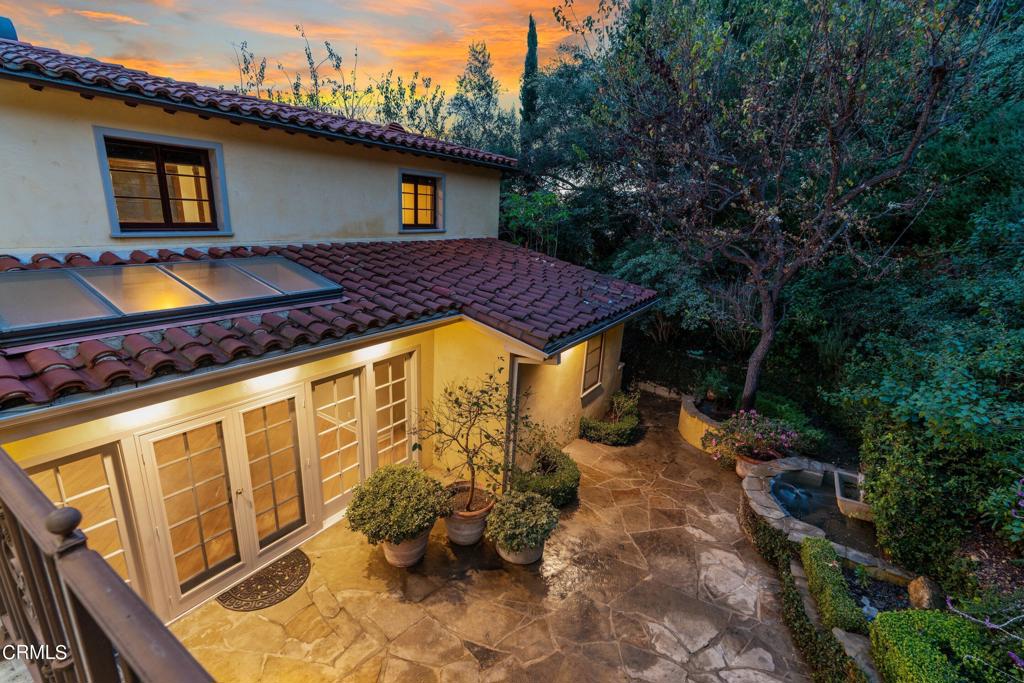 1427 Bluebird Ave Avenue