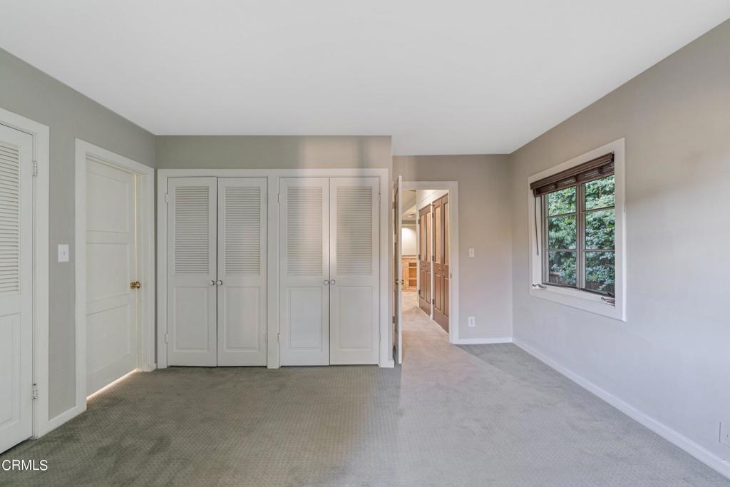 1427 Bluebird Ave Avenue