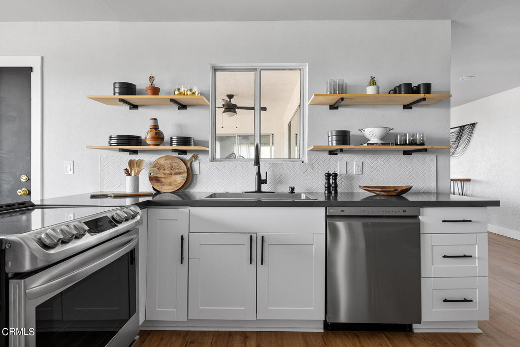 7083 Mount Lassen Avenue