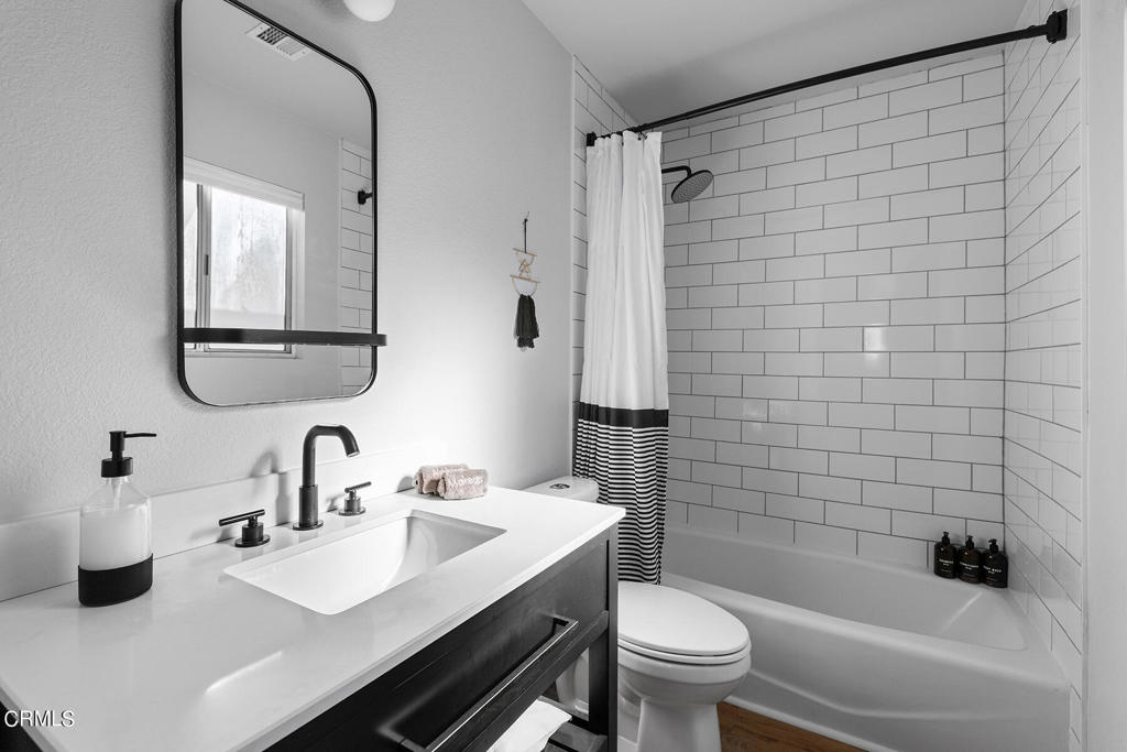 7083 Mount Lassen Avenue