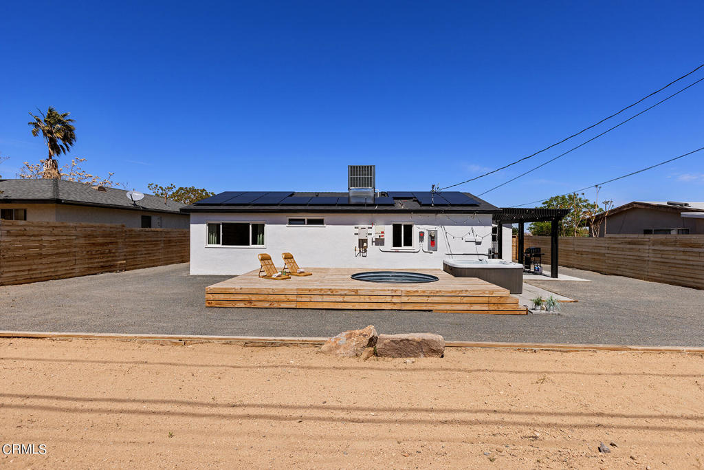 61591 La Jolla Drive