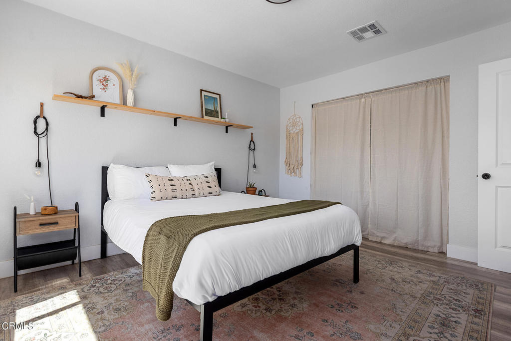 61591 La Jolla Drive