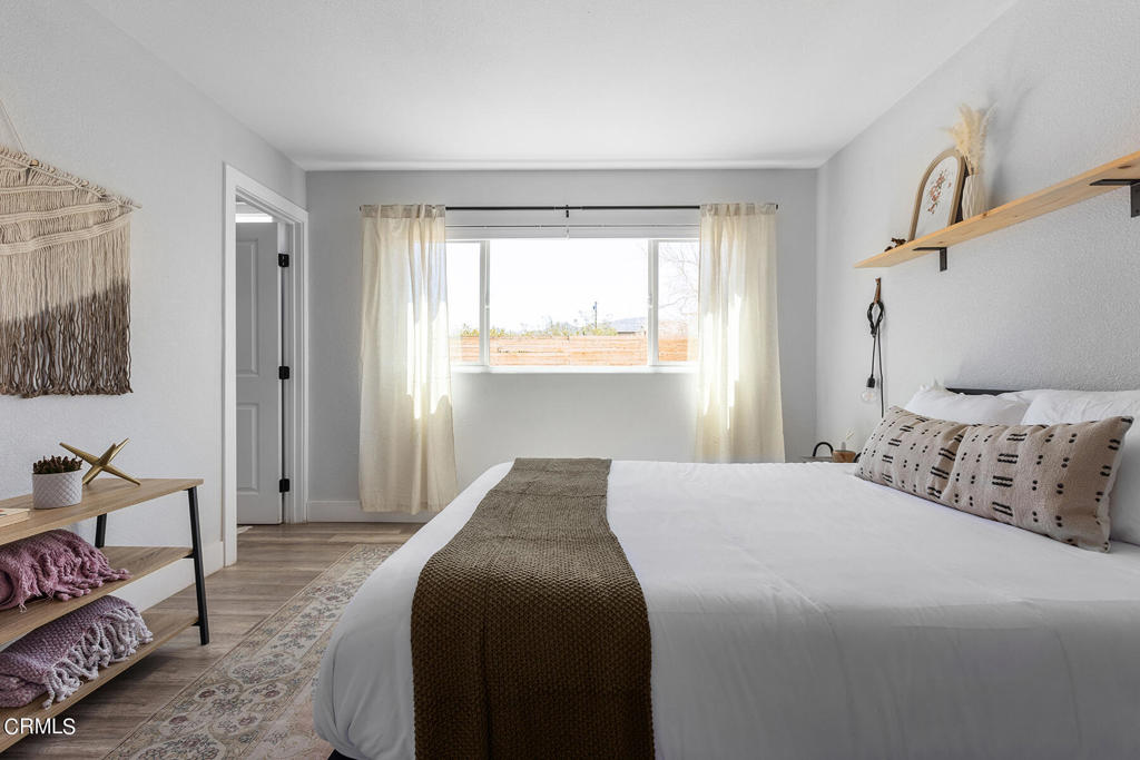 61591 La Jolla Drive