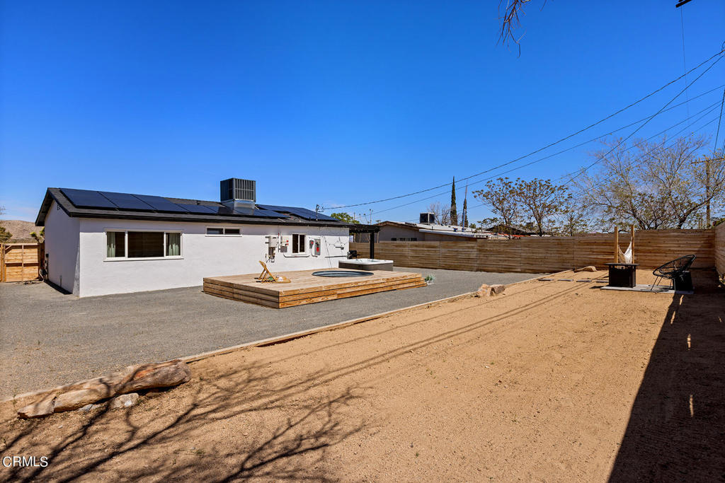 61591 La Jolla Drive