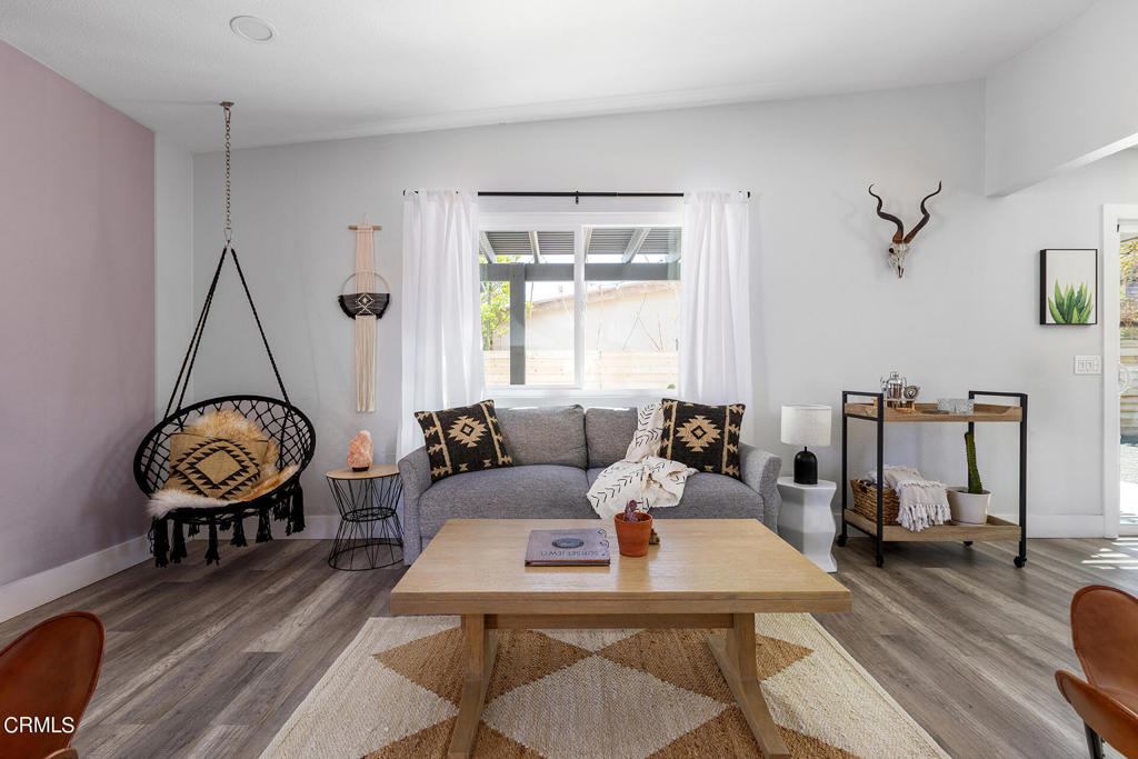 61591 La Jolla Drive