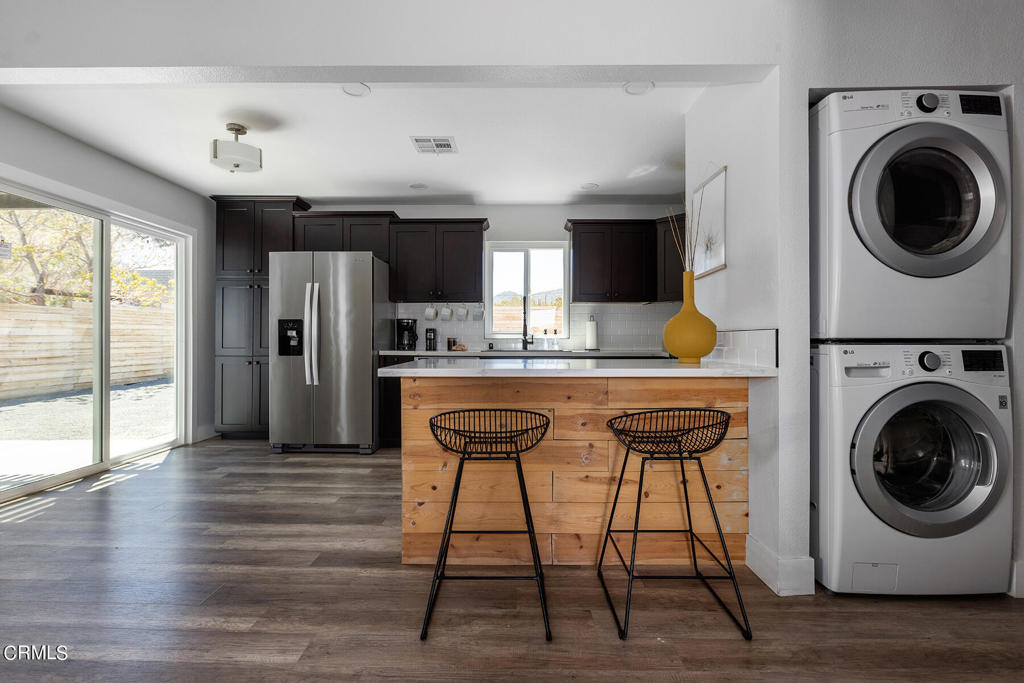 61591 La Jolla Drive