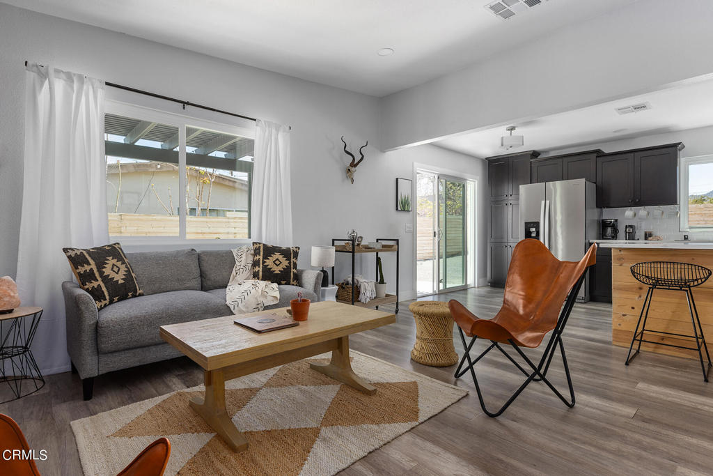 61591 La Jolla Drive