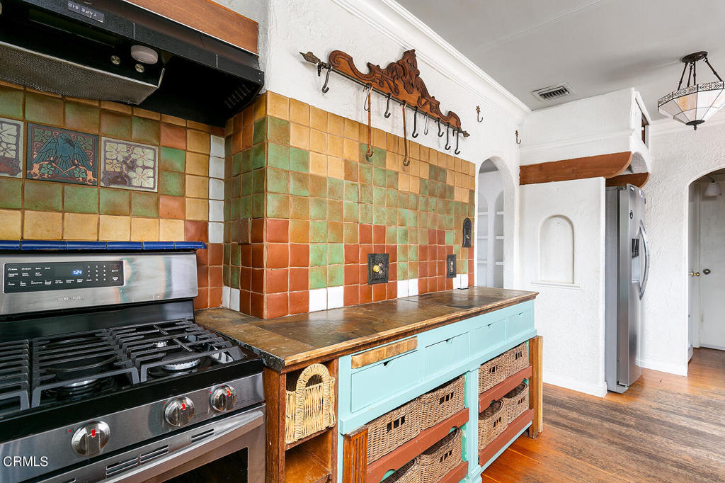 1639 Broadview Drive