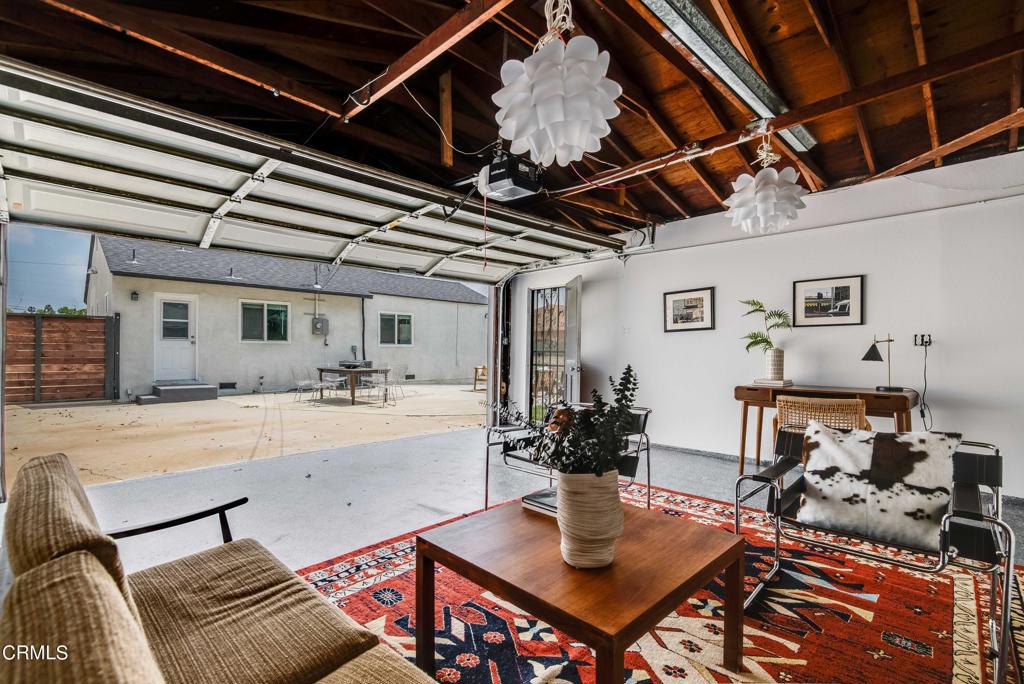 2013 Vancouver Avenue