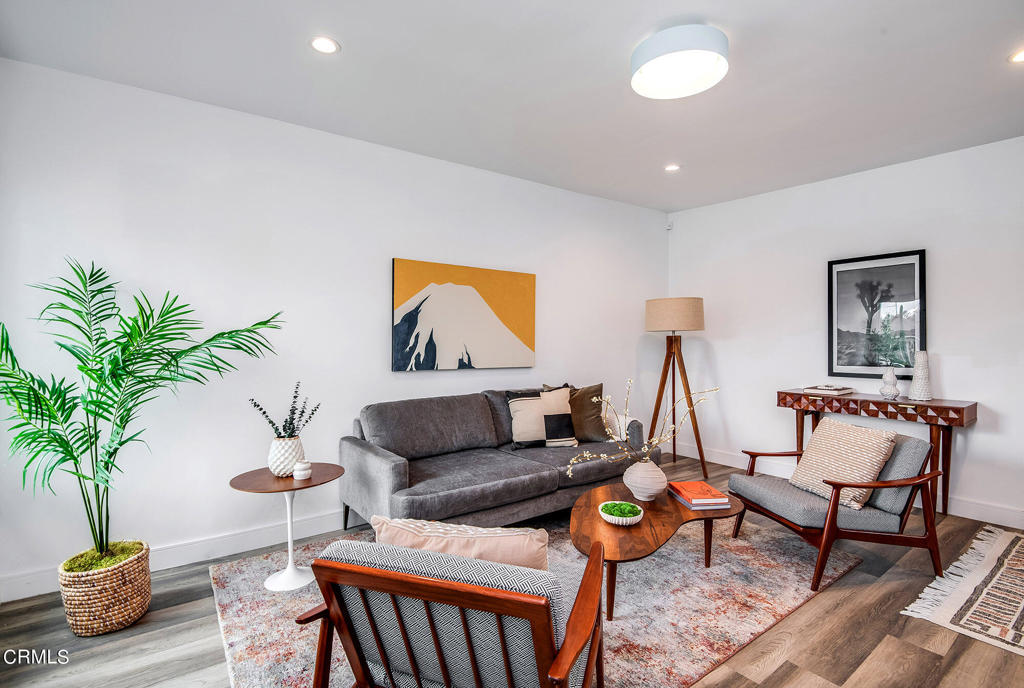 2013 Vancouver Avenue