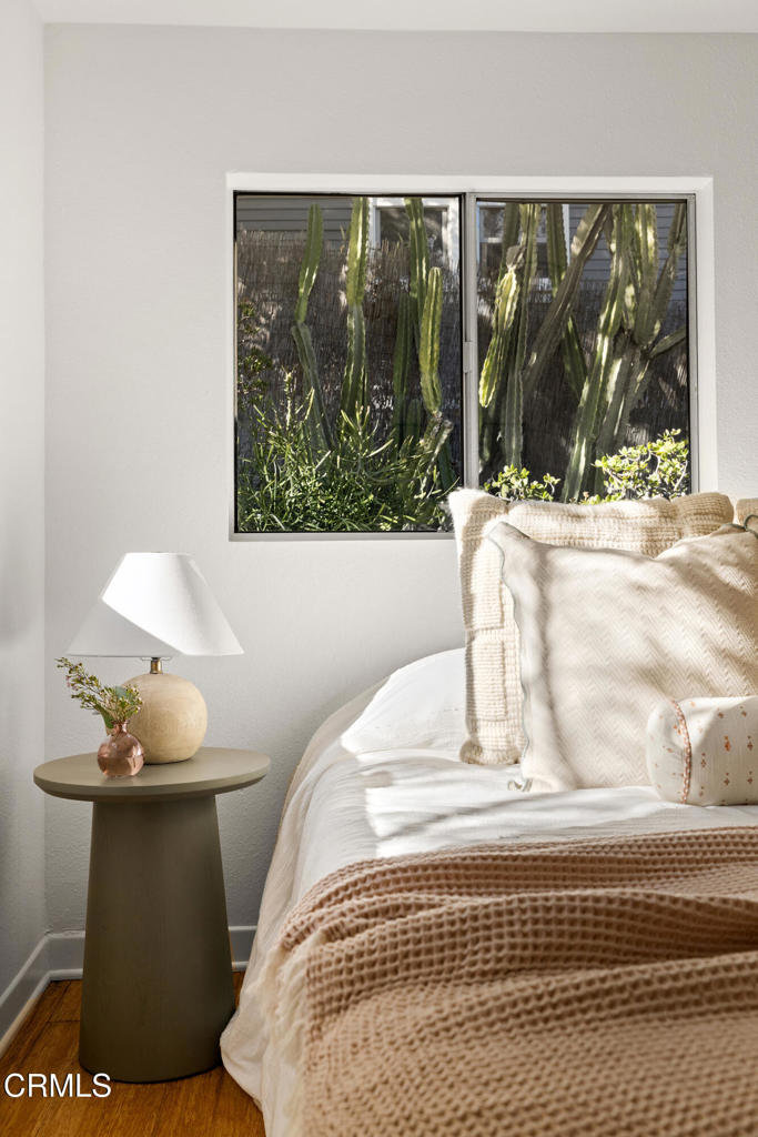 907 Crestwood Terrace