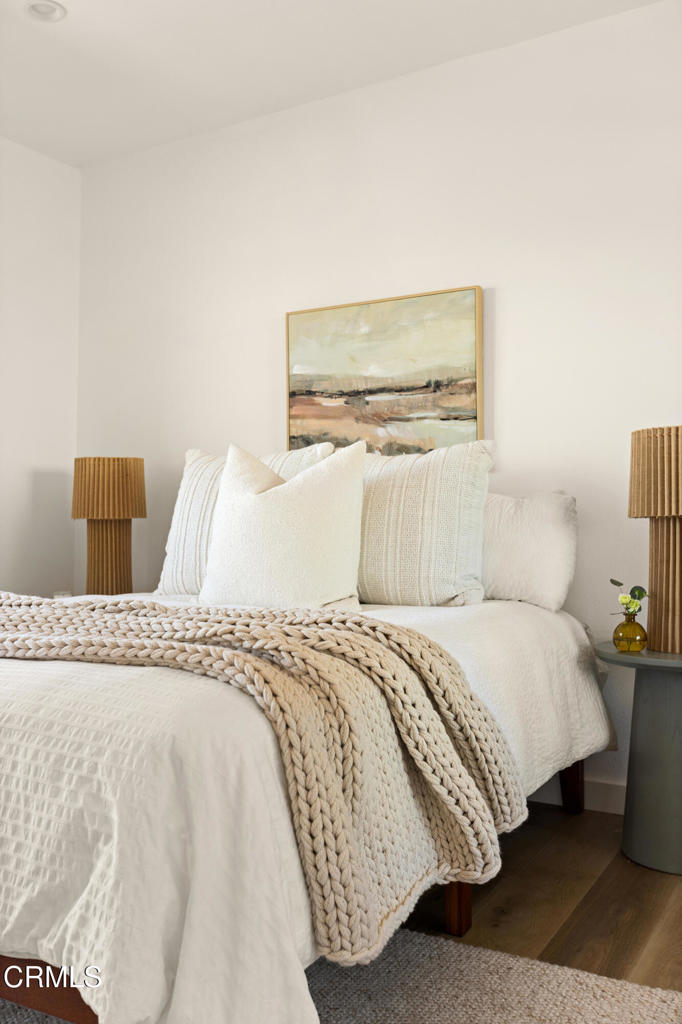 1523 E Windsor Road 206C