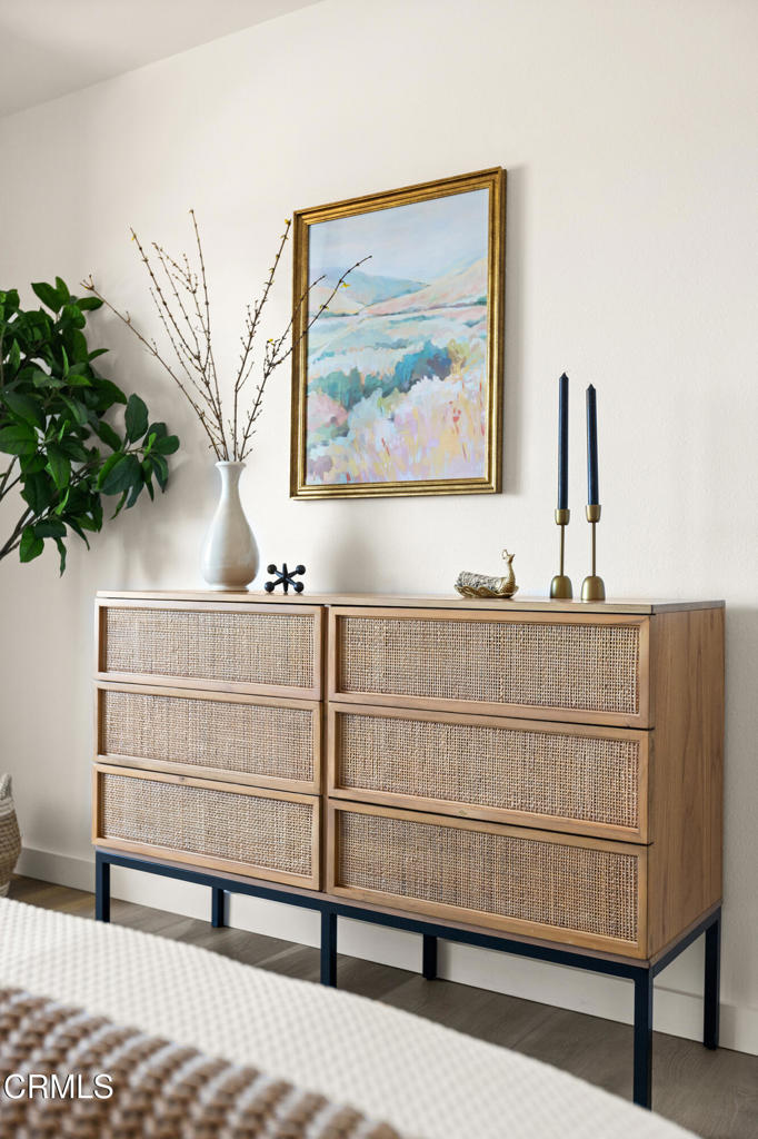 1523 E Windsor Road 206C