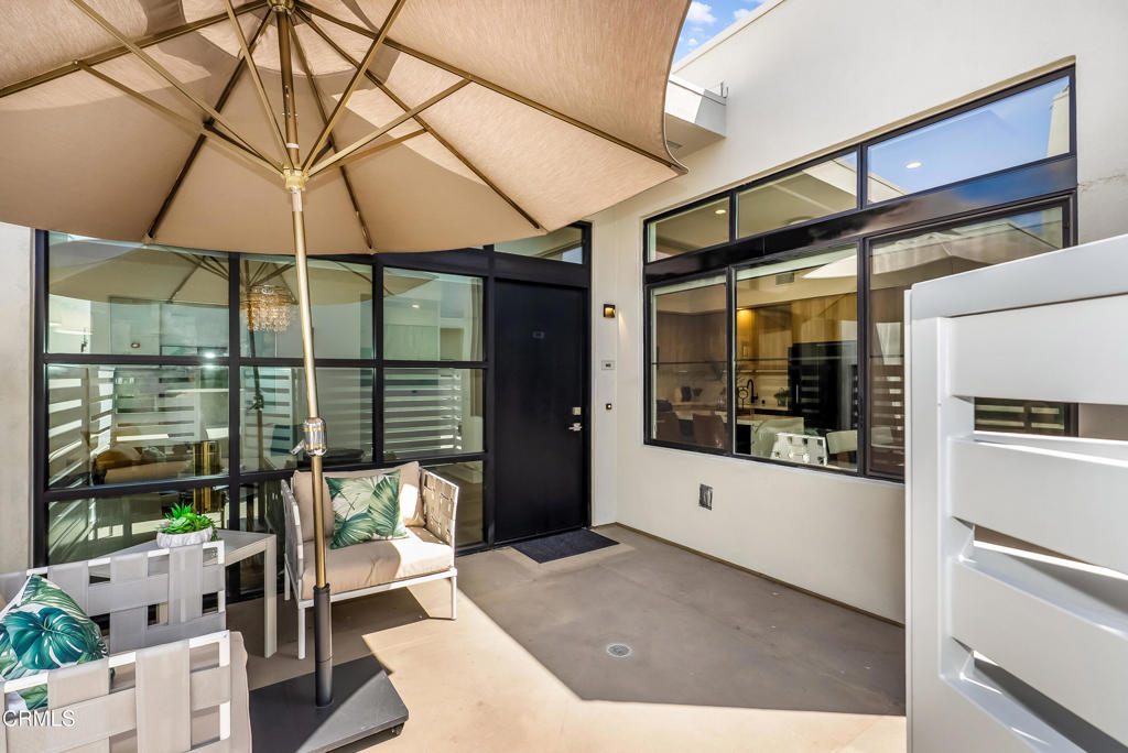 178 S Euclid Avenue 402