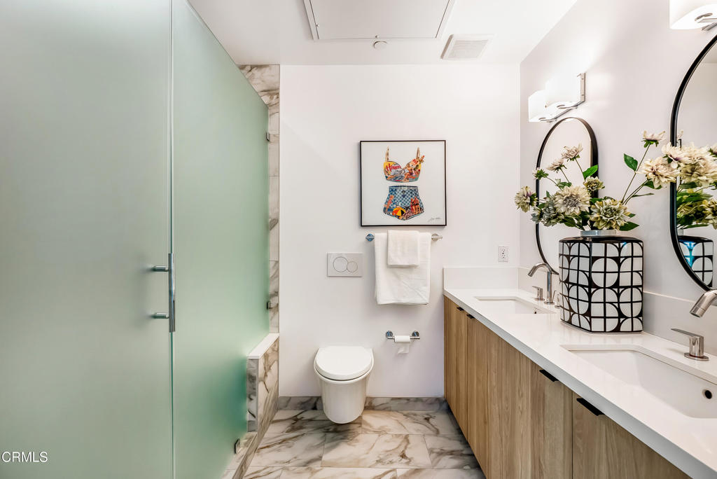 178 S Euclid Avenue 402