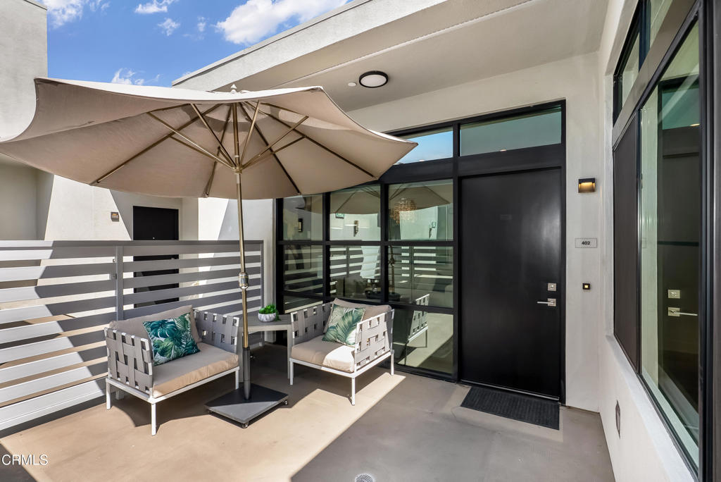 178 S Euclid Avenue 402