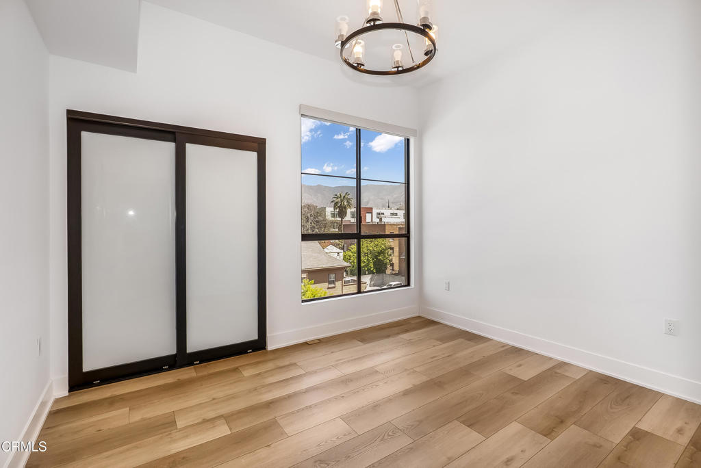 178 S Euclid Avenue 402