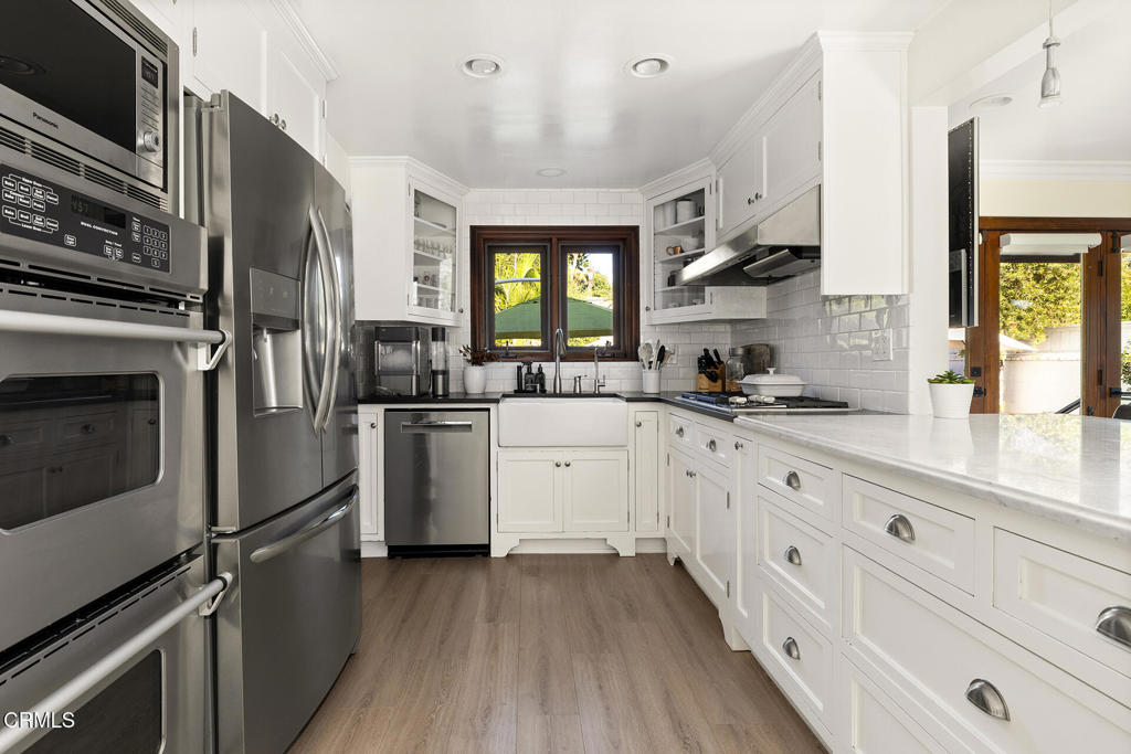 404 Rosemont Boulevard