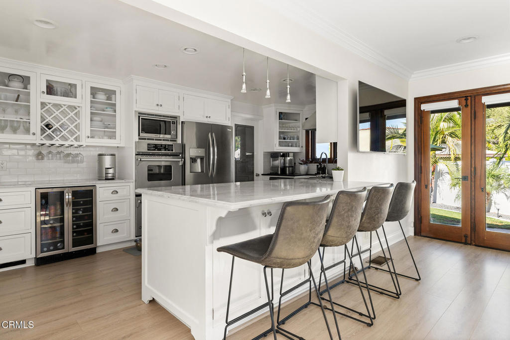 404 Rosemont Boulevard