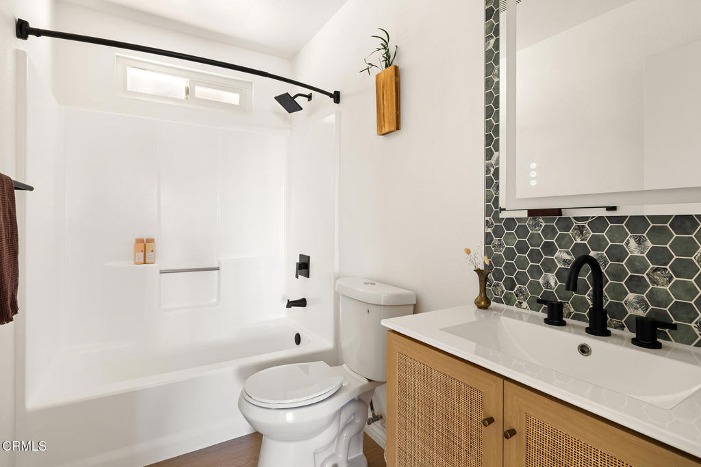 60815 Natoma Trail
