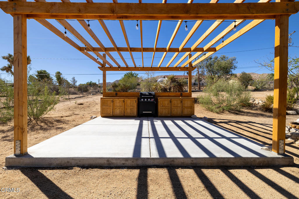60815 Natoma Trail