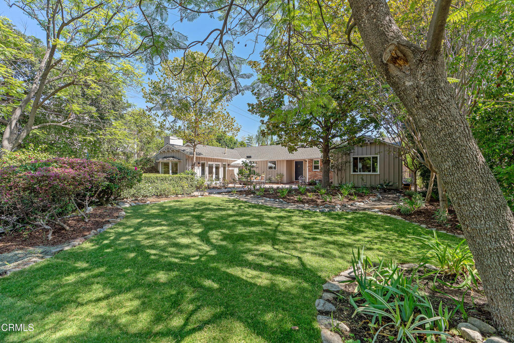 180 S Mountain Trail Avenue