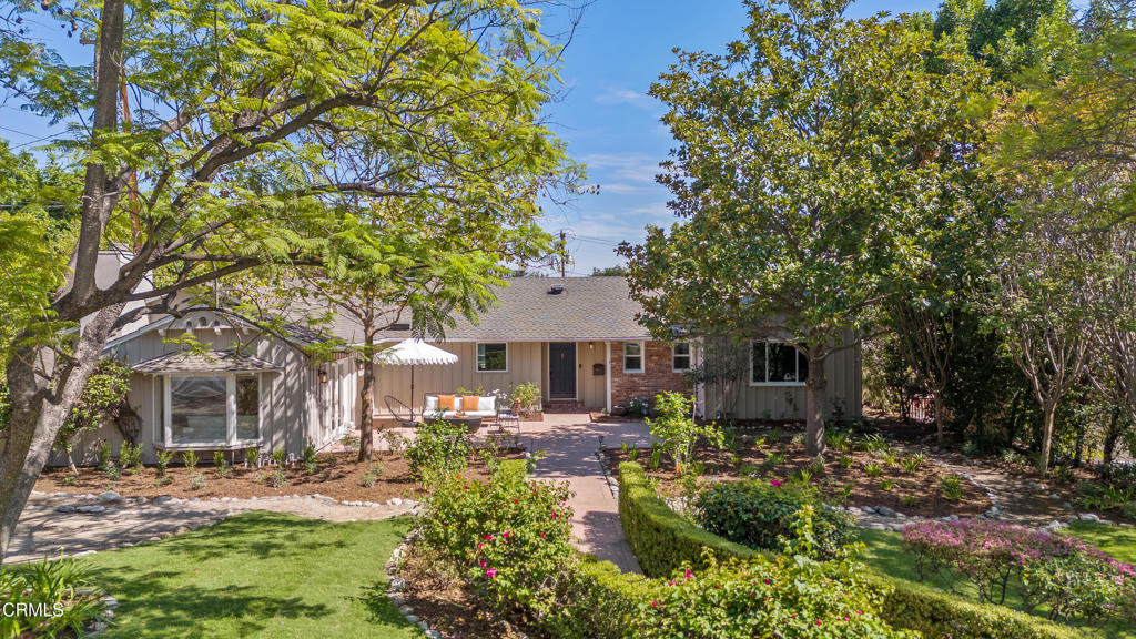 180 S Mountain Trail Avenue