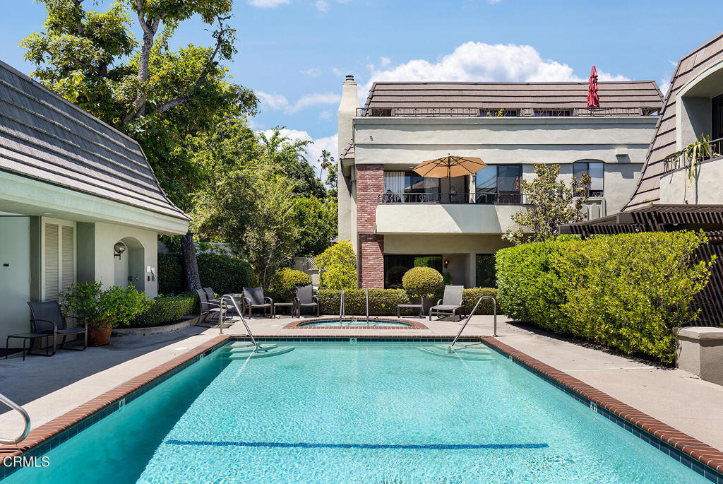 211 S Orange Grove Boulevard 5