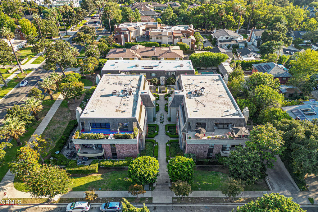 211 S Orange Grove Boulevard 5