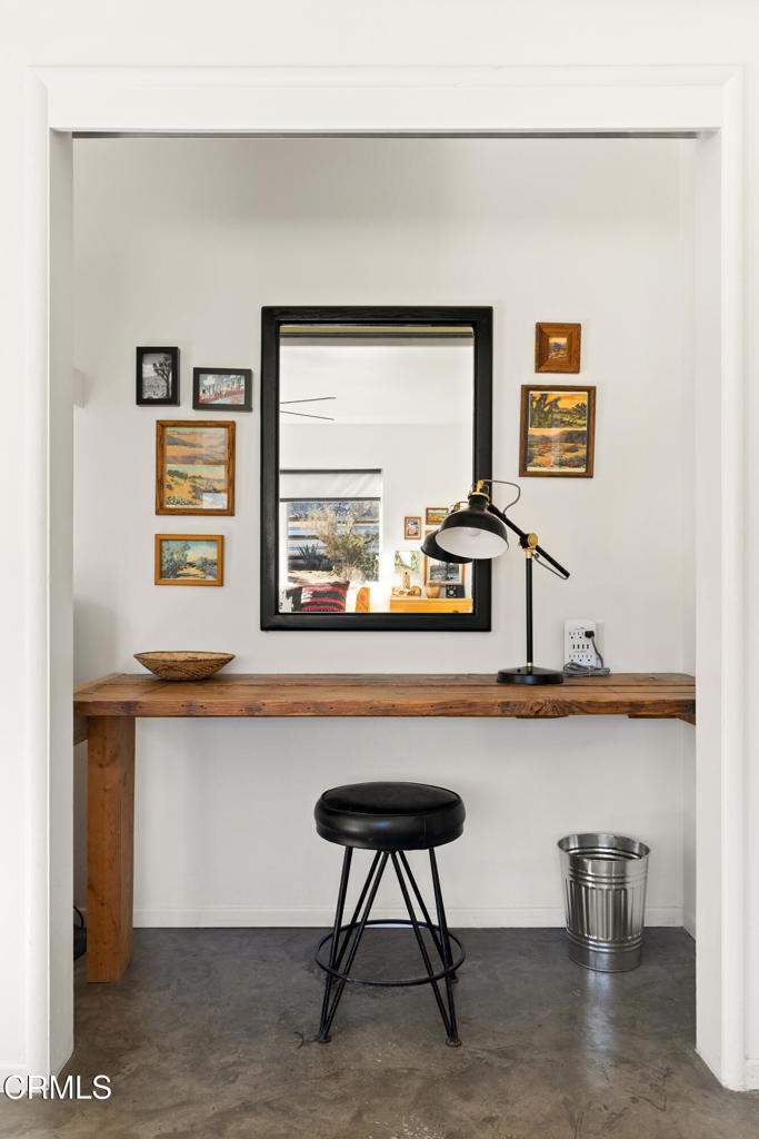 7284 Saddleback Road