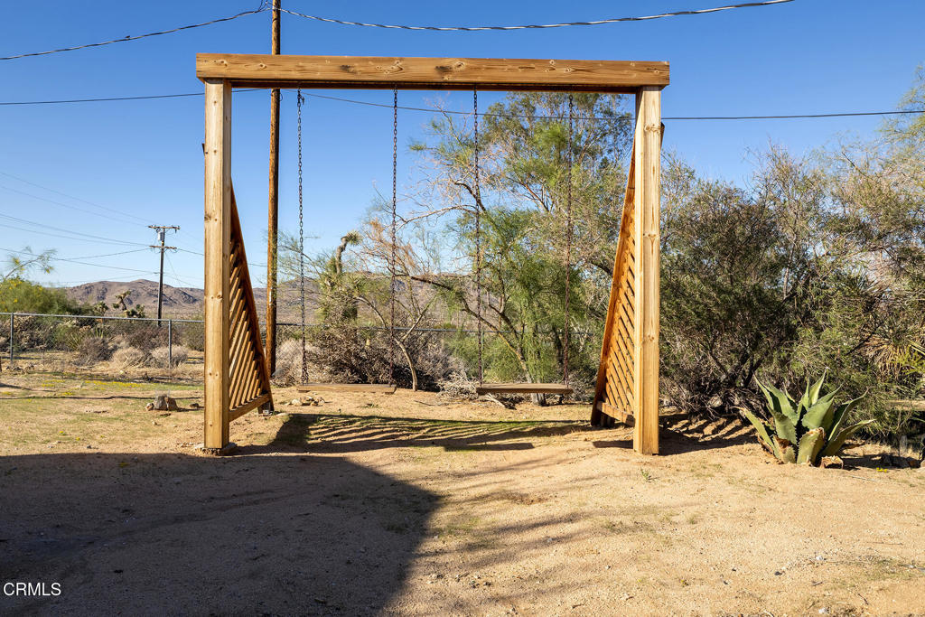 7284 Saddleback Road