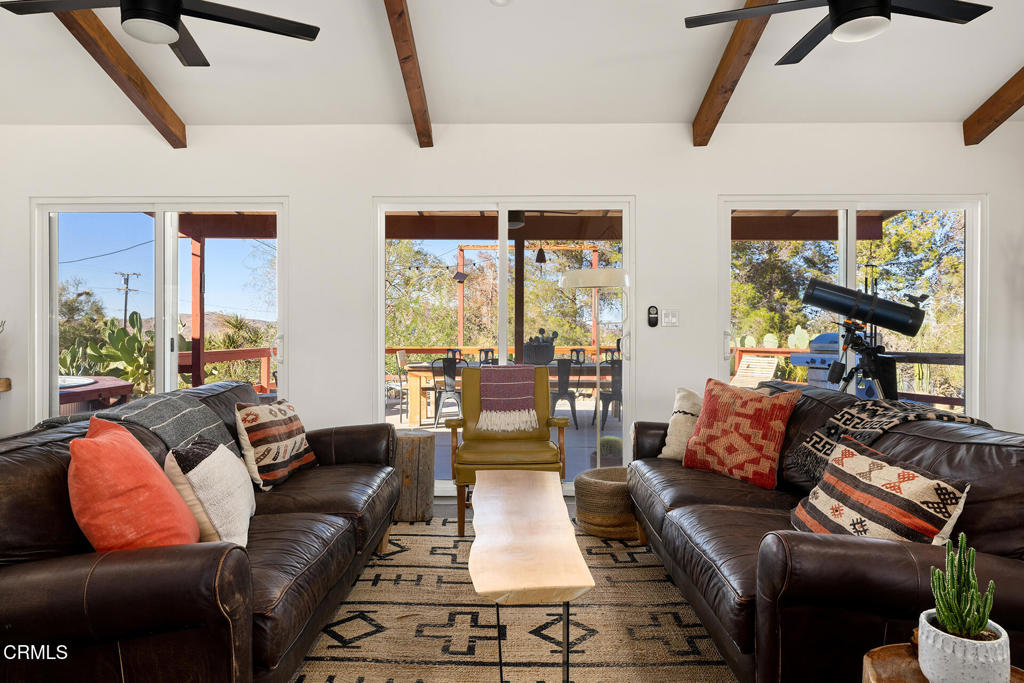 7284 Saddleback Road